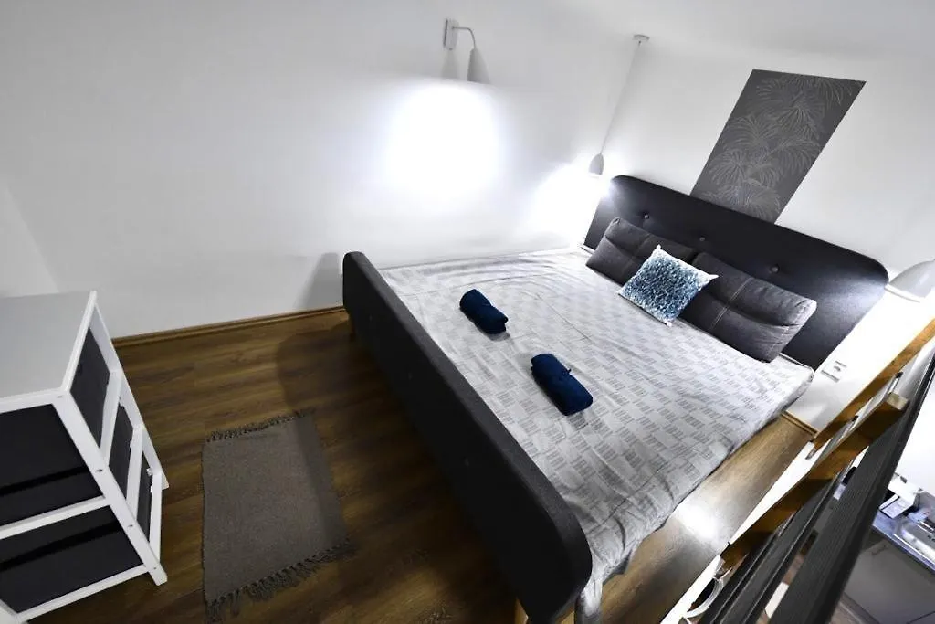 Cute Gallery Apartment Close To The Basilica, Queen Budapest Hungary
